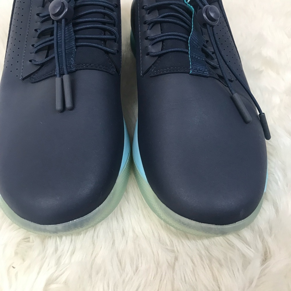 CLOVE Navy Aqua Blue Classic Nursing Shoe Sneaker Womens Size 10 Comfort Slip On - Picture 4 of 10
